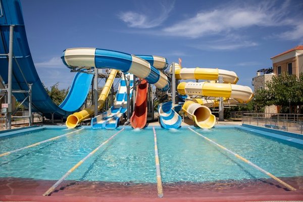 Camping de luxe en Ardèche sud: évasion chic en nature